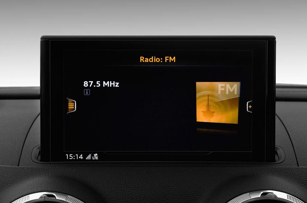 Audi A3 (Baujahr 2017) - 4 Türen Radio und Infotainmentsystem
