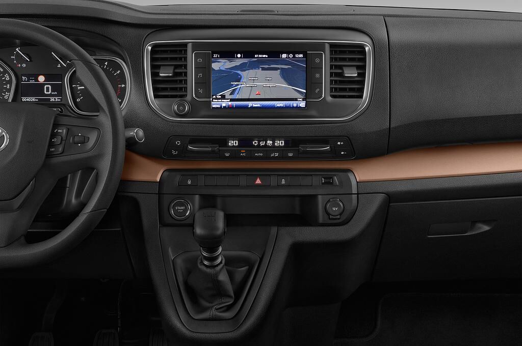 Toyota Proace Verso (Baujahr 2018) Executive 5 Türen Mittelkonsole