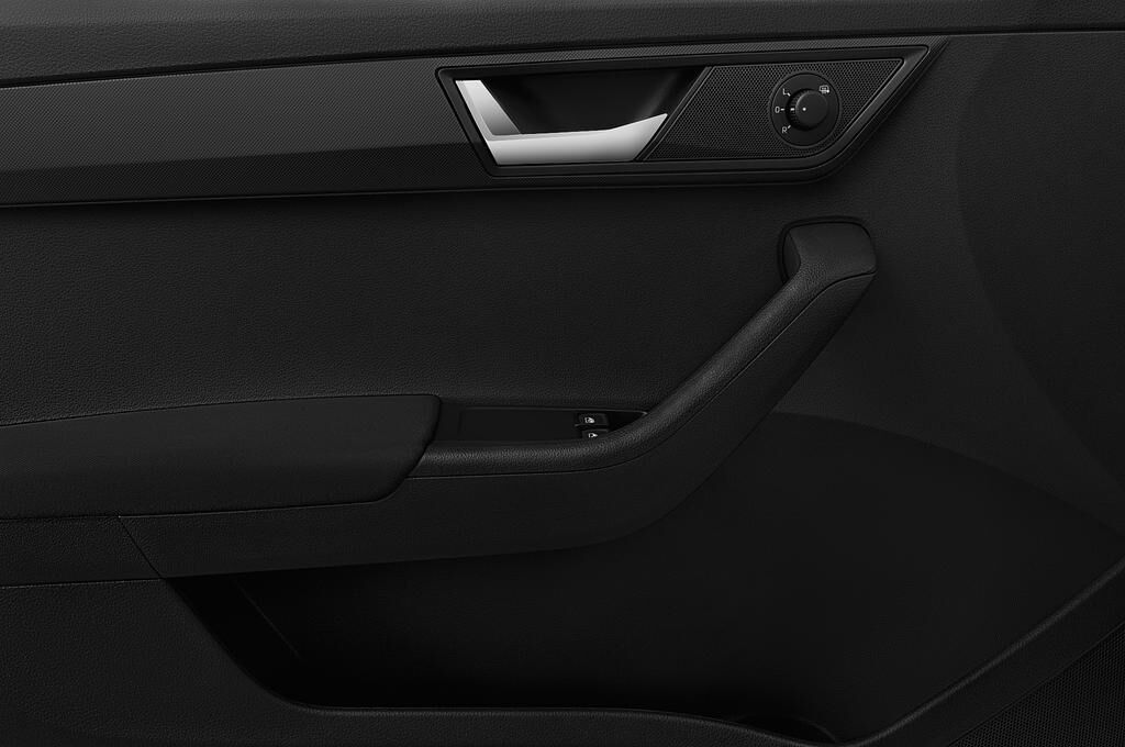 Skoda Fabia (Baujahr 2018) Ambition 5 Türen Bedienungselemente Tür