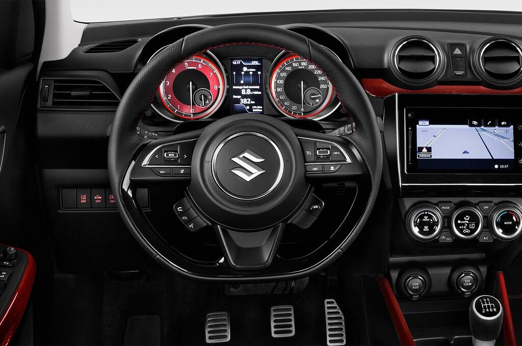 Suzuki Swift Sport (Baujahr 2018) Base 5 Türen Lenkrad
