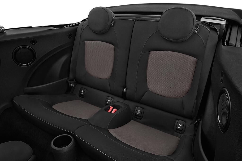 MINI MINI (Baujahr 2018) One Salt 2 Türen Rücksitze