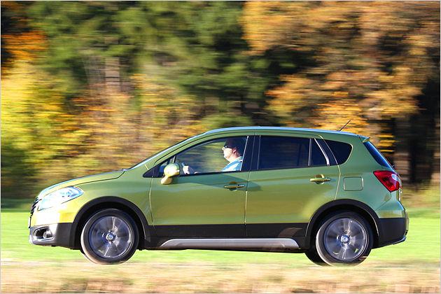 Mit 4,30 Meter ist das Auto stolze 15 Zentimeter länger als der SX4 Classic