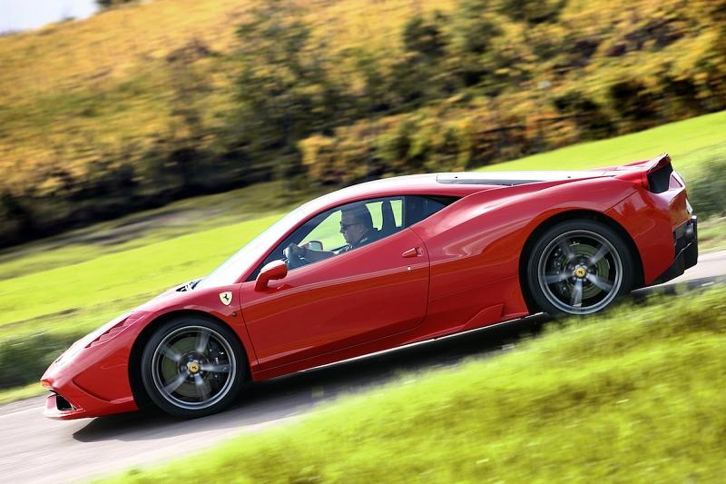 Die Carbon-Keramik-Bremsen sind standfest