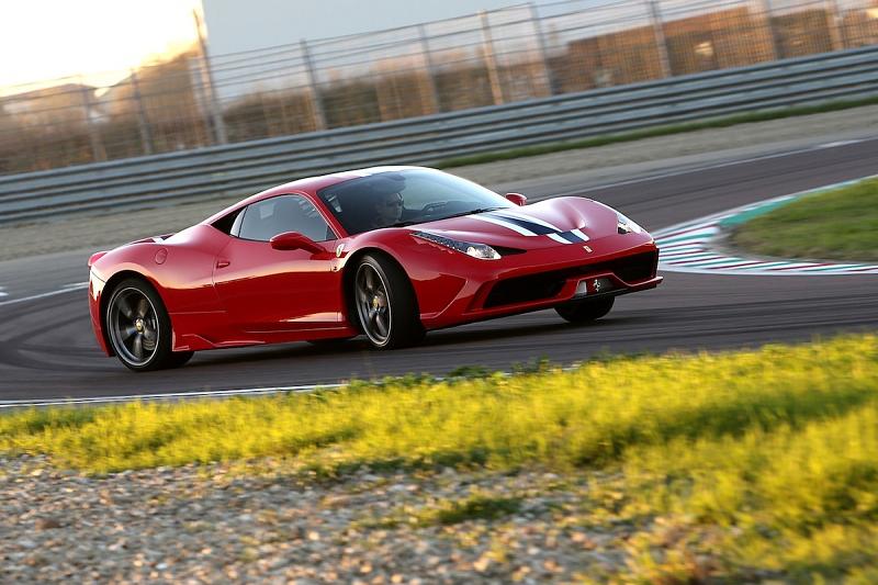 Der Ferrari 458 Speciale ist 90 Kilogramm leichter als der Ferrari 458 Italia