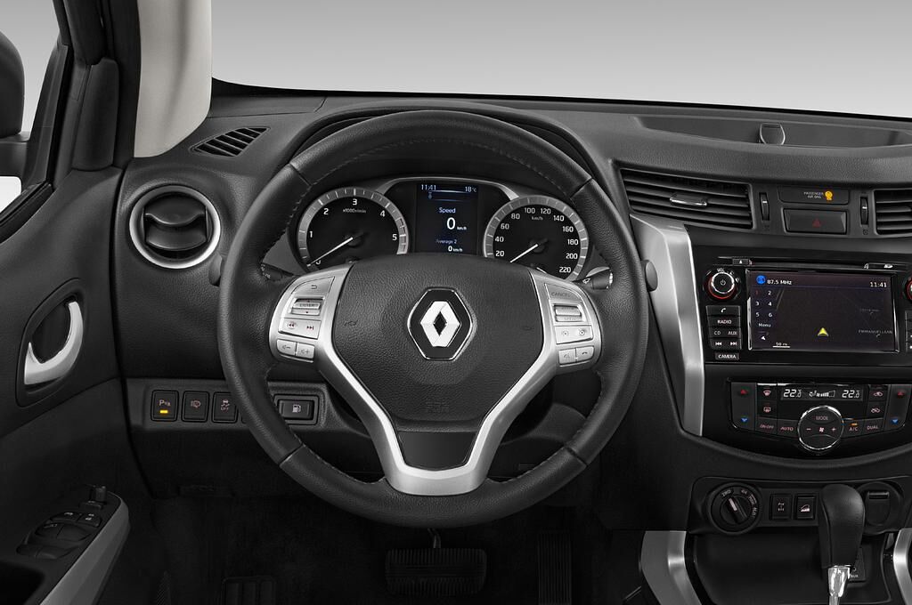 Renault Alaskan (Baujahr 2018) Intens 4 Türen Lenkrad