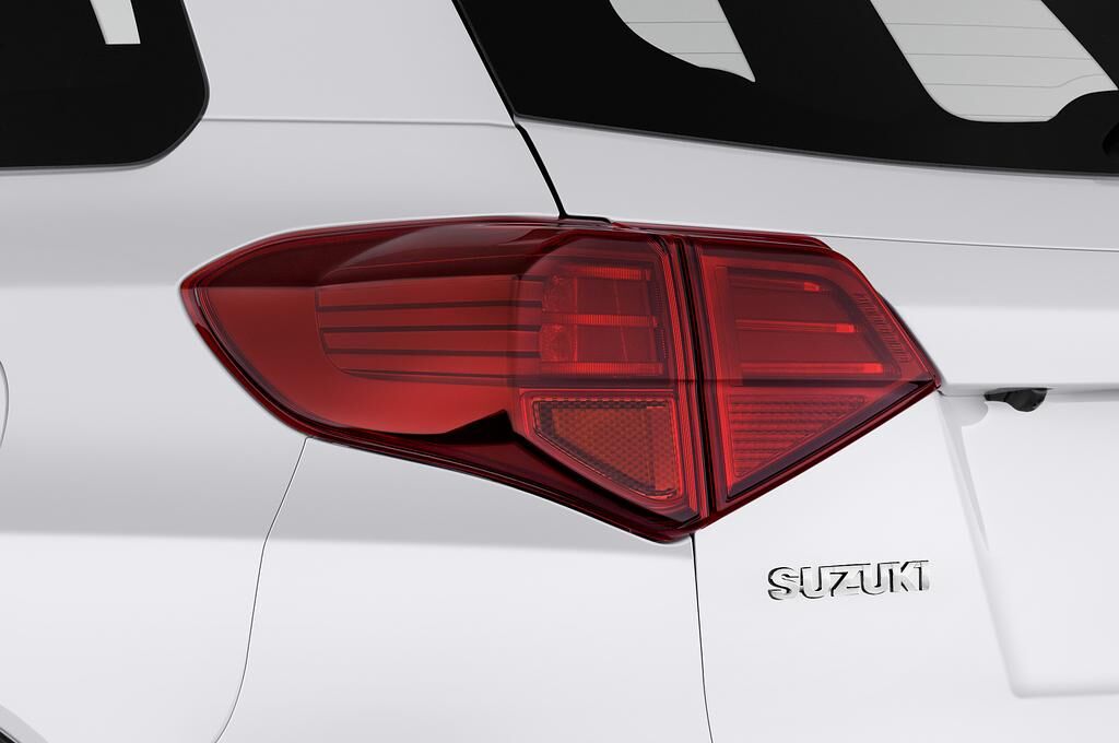 Suzuki Vitara (Baujahr 2019) Comfort+ 5 Türen Rücklicht