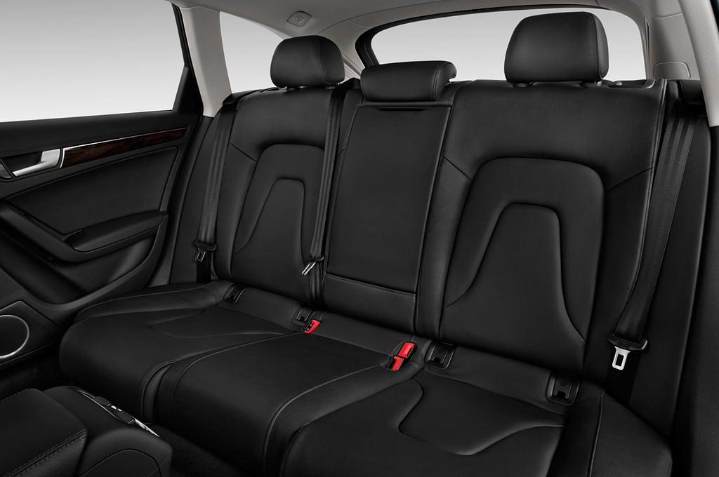 Audi A4 Allroad Quattro (Baujahr 2013) - 5 Türen Rücksitze