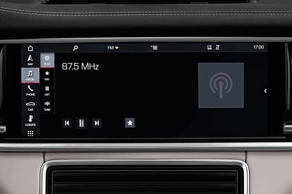 Porsche Panamera (Baujahr 2018) 4S 5 Türen Radio und Infotainmentsystem