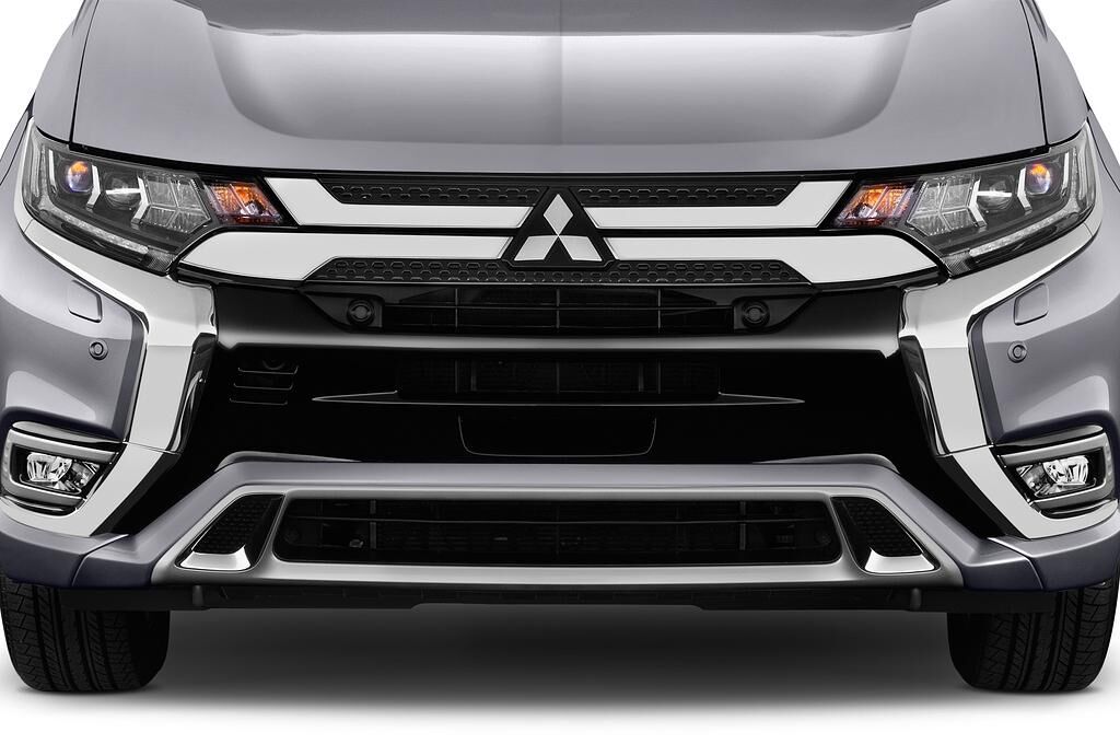Mitsubishi Outlander PHEV (Baujahr 2019) Top 5 Türen Kühlergrill und Scheinwerfer