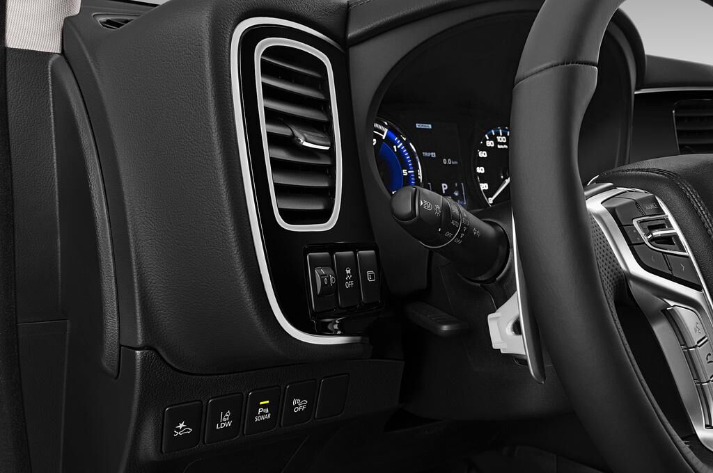 Mitsubishi Outlander PHEV (Baujahr 2019) SE 5 Türen Lüftung