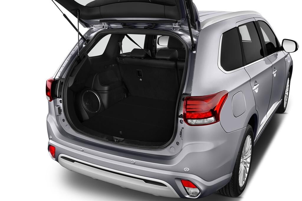 Mitsubishi Outlander PHEV (Baujahr 2019) SE 5 Türen Kofferraum