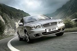 Neuvorstellung: Jaguar X-Type - Der neue Mister X
