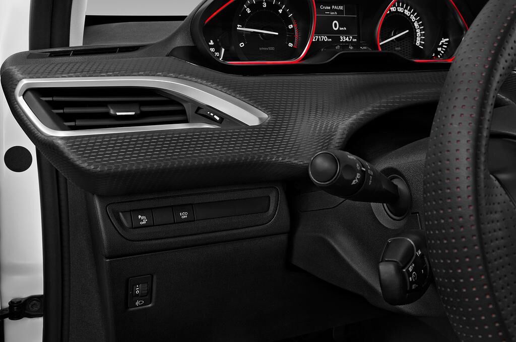 Peugeot 2008 (Baujahr 2019) GT Line 5 Türen Lüftung