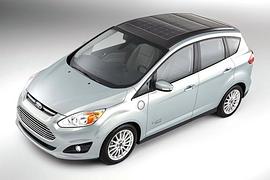 Ford stellt in Las Vegas sein C-MAX Energi-Solar-Konzept vor