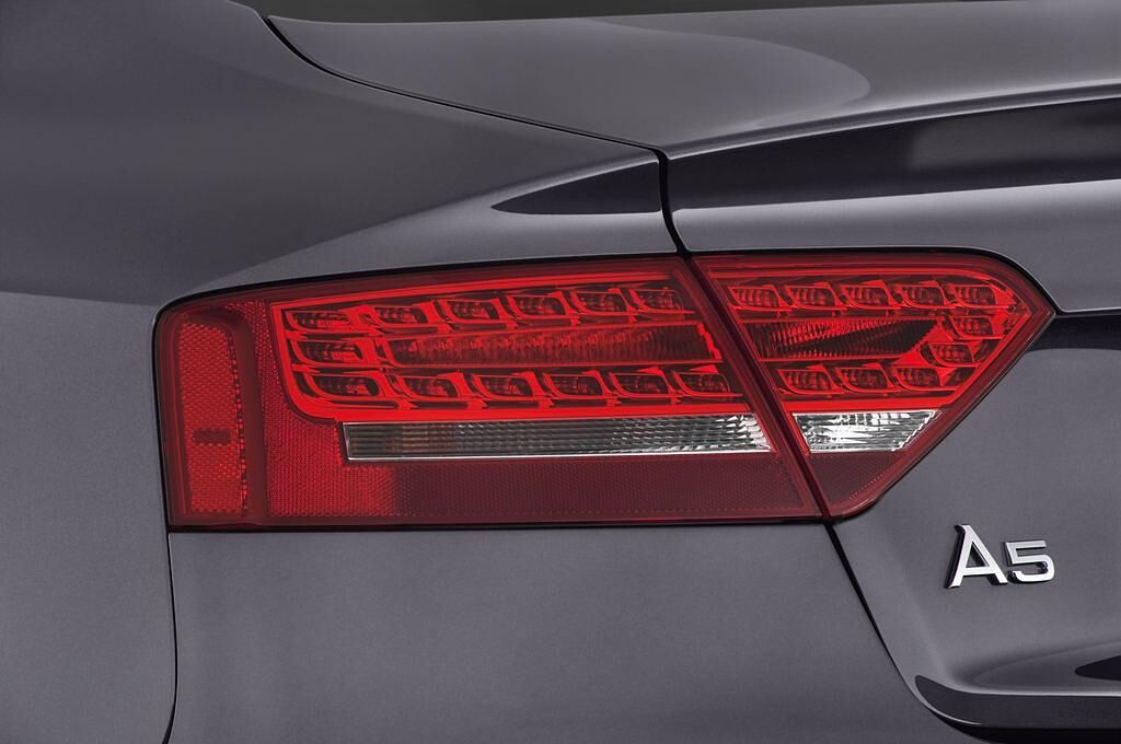 Audi A5 (Baujahr 2011) - 5 Türen Rücklicht