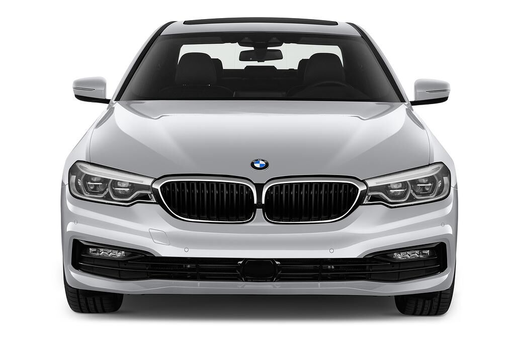 BMW 5 Series Plug-In Hybrid (Baujahr 2018) Sport Line 4 Türen Frontansicht