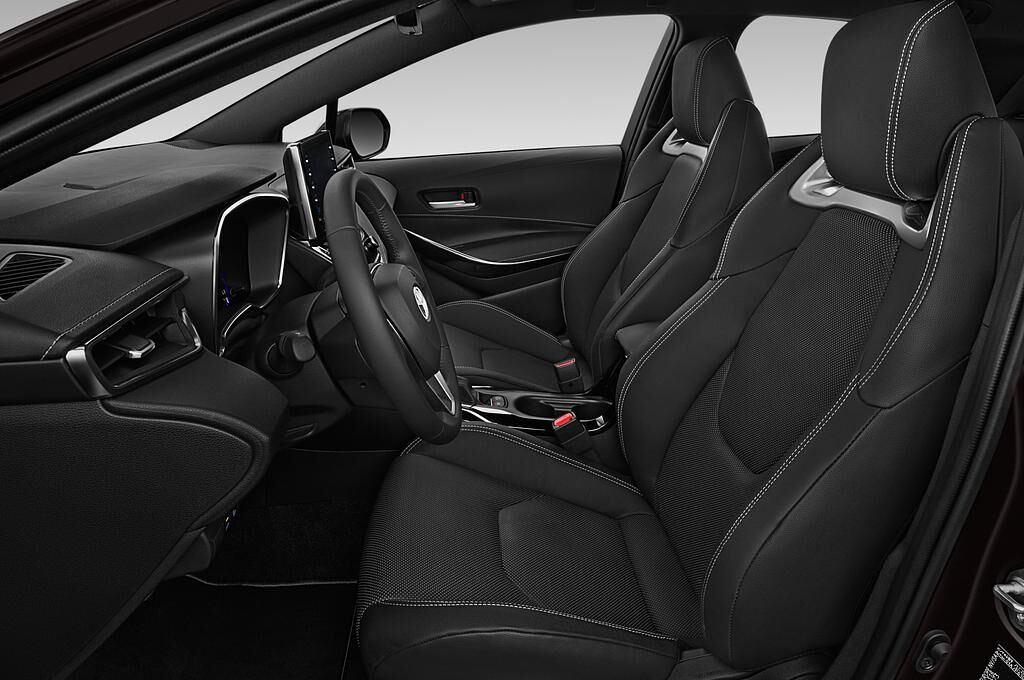 Toyota Corolla (Baujahr 2019) Hybrid Lounge 5 Türen Vordersitze