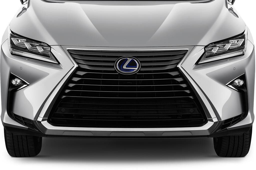 Lexus RX (Baujahr 2019) Luxury Line 5 Türen Kühlergrill und Scheinwerfer