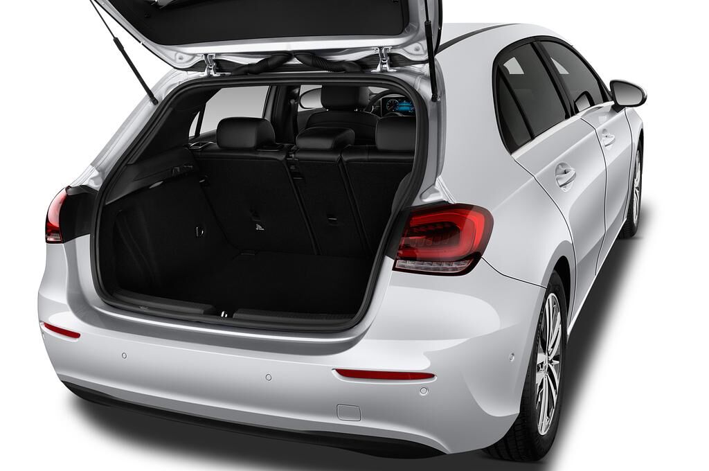 Mercedes A Class (Baujahr 2018) Progressive 5 Türen Kofferraum