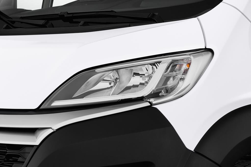 Citroen Jumper (Baujahr 2019) - 2 Türen Scheinwerfer
