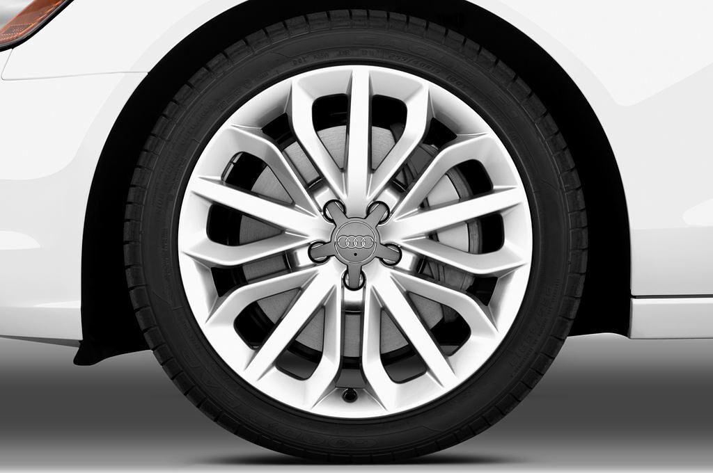 Audi A6 (Baujahr 2012) - 4 Türen Reifen und Felge