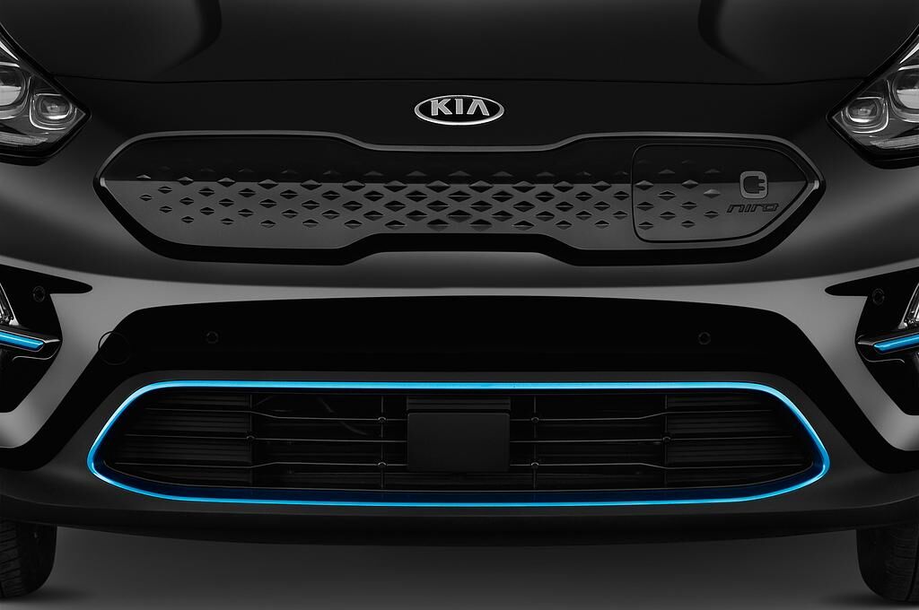 KIA e-Niro (Baujahr 2019) Vision 5 Türen Kühlergrill und Scheinwerfer