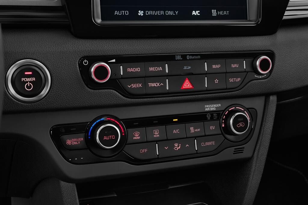 KIA e-Niro (Baujahr 2019) Vision 5 Türen Temperatur und Klimaanlage