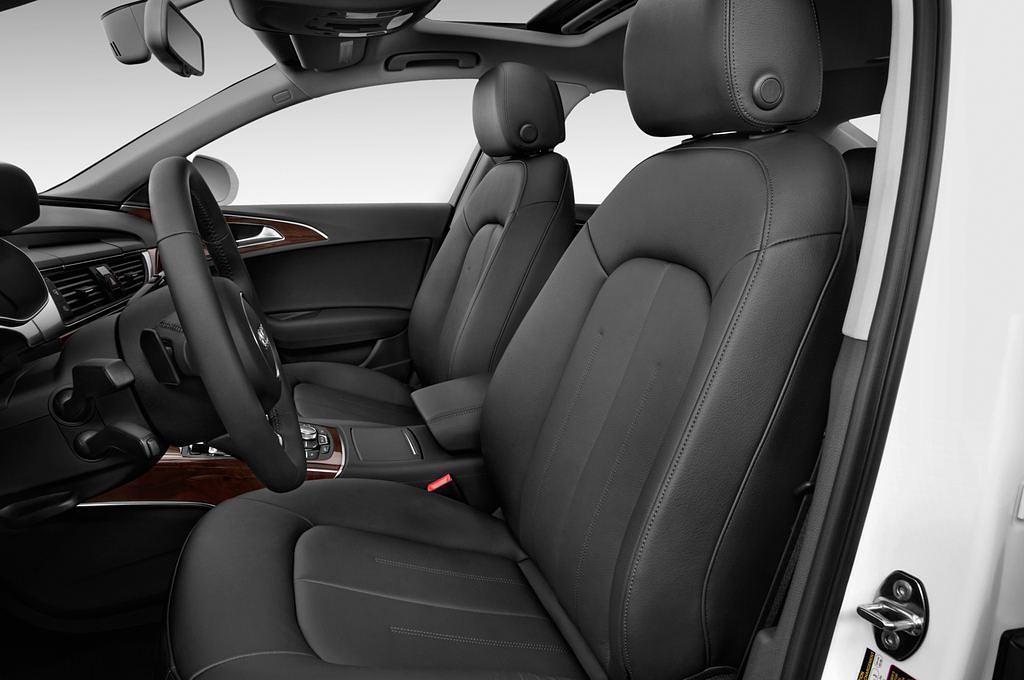 Audi A6 (Baujahr 2012) - 4 Türen Vordersitze
