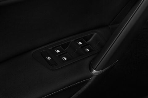 Volkswagen Golf (Baujahr 2016) R 5 Türen Bedienungselemente Tür