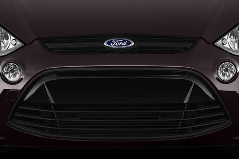 Ford S-Max (Baujahr 2011) Trend 5 Türen Kühlergrill und Scheinwerfer