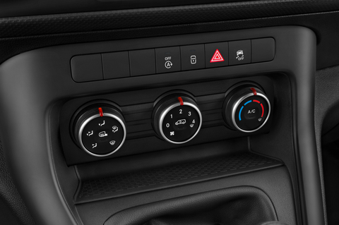 Mercedes Citan Furgon (Baujahr 2023) Pro 4 Türen Temperatur und Klimaanlage