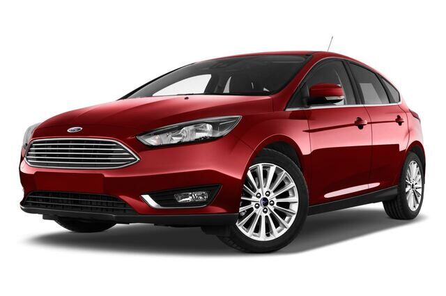 Ford Focus (Baujahr 2015) Titanium 5 Türen seitlich vorne mit Felge