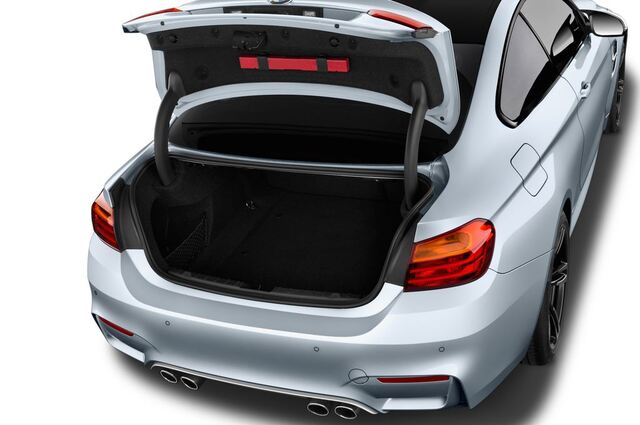 BMW M4 (Baujahr 2016) - 2 Türen Kofferraum