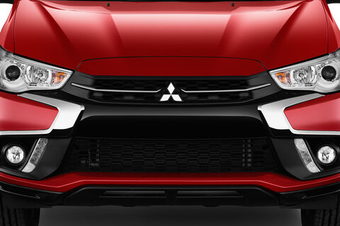 Mitsubishi ASX (Baujahr 2019) Diamant Edition+ 5 Türen Kühlergrill und Scheinwerfer