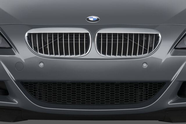 BMW M6 (Baujahr 2010) M6  2 Türen Kühlergrill und Scheinwerfer