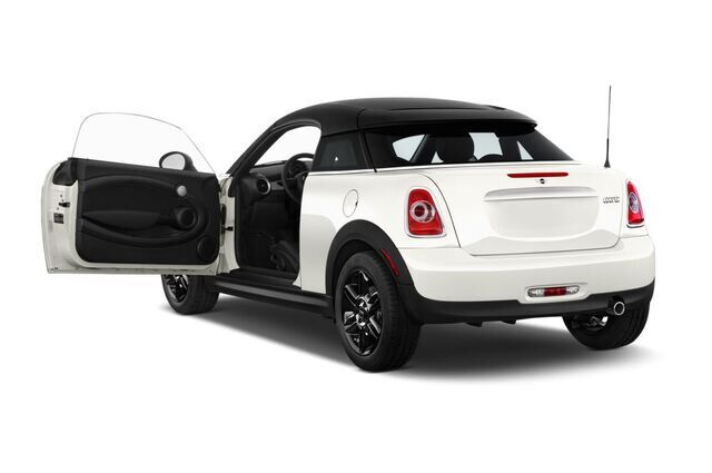 MINI MINI (Baujahr 2015) Cooper 2 Türen Tür geöffnet