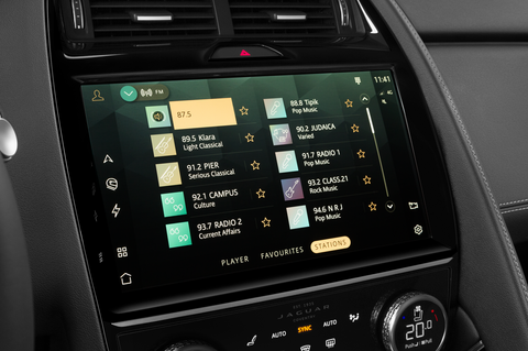 Jaguar E-Pace (Baujahr 2021) R Dynamic HSE 5 Türen Radio und Infotainmentsystem