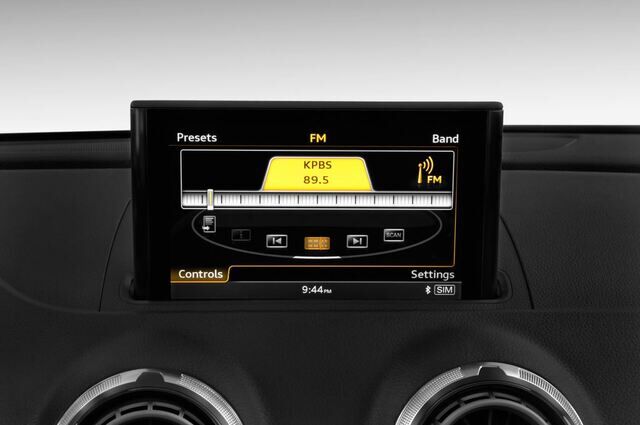Audi S3 (Baujahr 2015) 2.0 Tfsi Quattro 4 Türen Radio und Infotainmentsystem