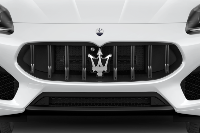 Maserati Grecale (Baujahr 2023) Modena 5 Türen Kühlergrill und Scheinwerfer