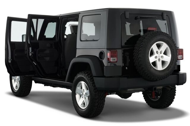 Jeep Wrangler (Baujahr 2010) Unlimited Rubicon Auto 5 Türen Tür geöffnet