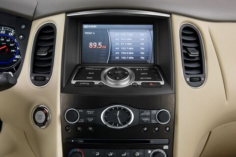 Infiniti EX (Baujahr 2010) - 5 Türen Radio und Infotainmentsystem