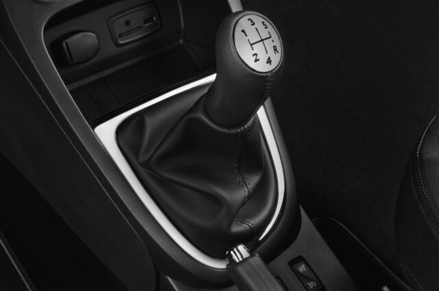 Renault Captur (Baujahr 2013) Luxe 5 Türen Schalthebel