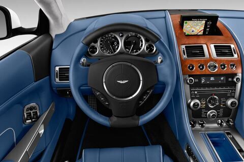 Aston Martin DB9 (Baujahr 2016) - 2 Türen Lenkrad