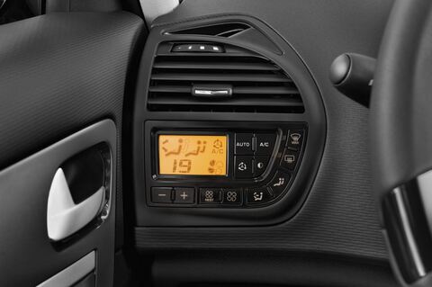 Citroen Grand C4 Picasso (Baujahr 2010) Exclusive 5 Türen Temperatur und Klimaanlage