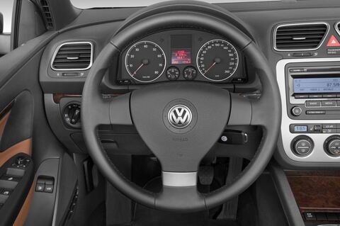 Volkswagen Eos (Baujahr 2010) Individual 2 Türen Lenkrad