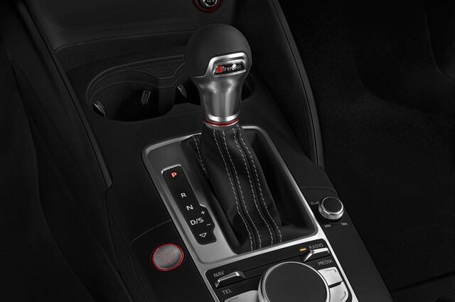 Audi S3 (Baujahr 2015) 2.0 Tfsi Quattro 4 Türen Schalthebel