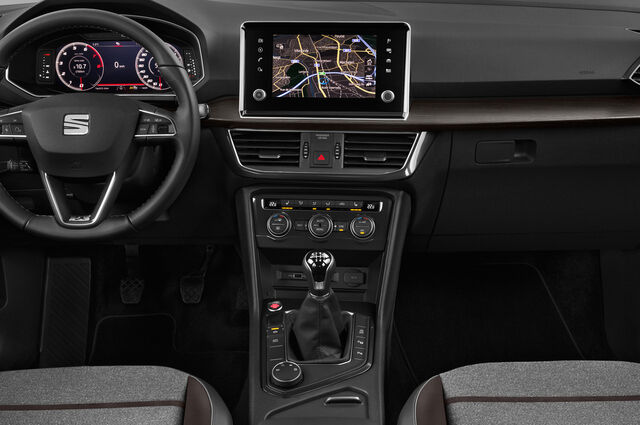 SEAT Tarraco (Baujahr 2019) Xcellence 5 Türen Mittelkonsole