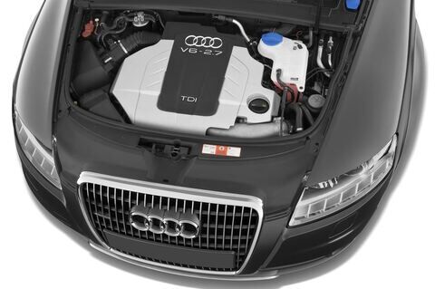 Audi Allroad Quattro (Baujahr 2011) - 5 Türen Motor