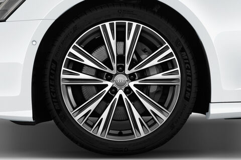 Audi A6 (Baujahr 2019) - 4 Türen Reifen und Felge