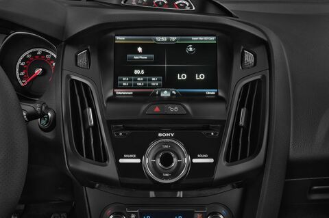 Ford Focus (Baujahr 2012) ST 5 Türen Radio und Infotainmentsystem